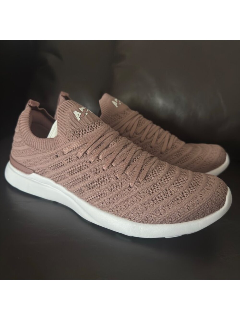 APL Techloom Wave Mens Running Shoes Size 10.5 Dusty Rose Knit Upper Lightweight